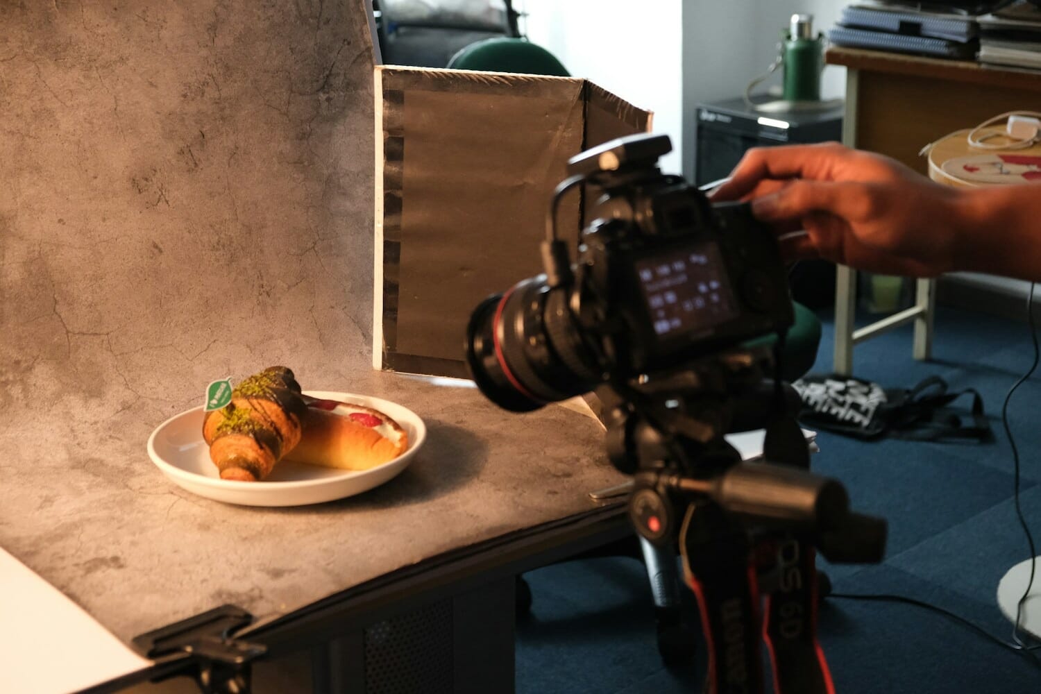 Boost Cravings: 7 Food Photography Tips Your Customers Need